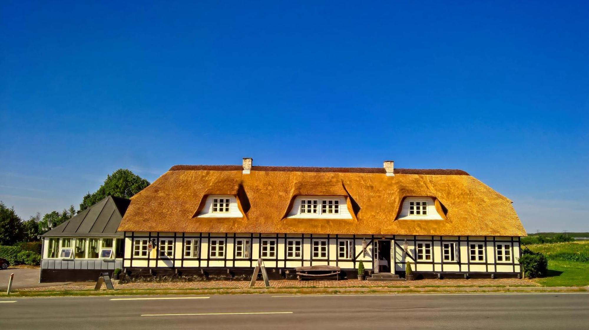 Hotel Aarslev Kro Brabrand Exteriör bild